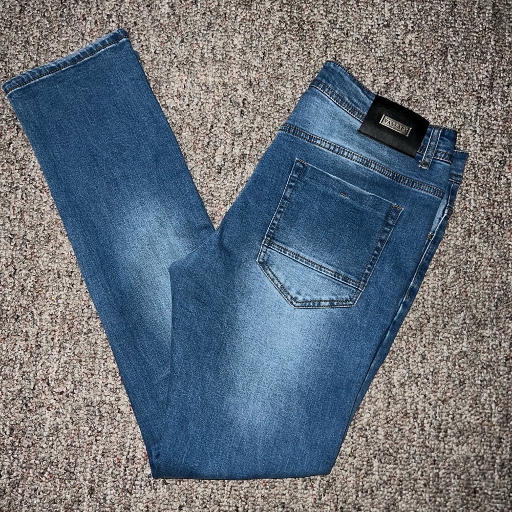 Vassari Slim Straight Fit Jean's​